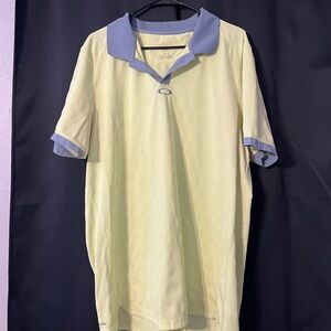Men’s yellow Oakley polo